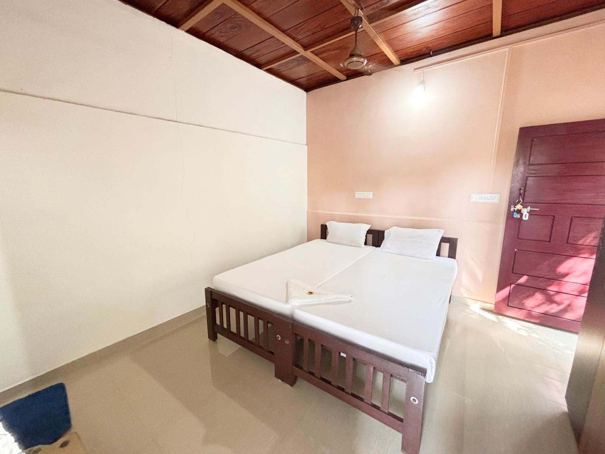 Akshay Beach Resort Варкала Екстер'єр фото